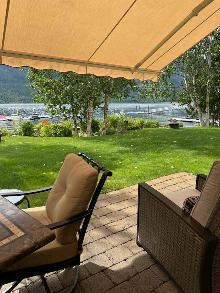 Shuswap Lakeside Rentals